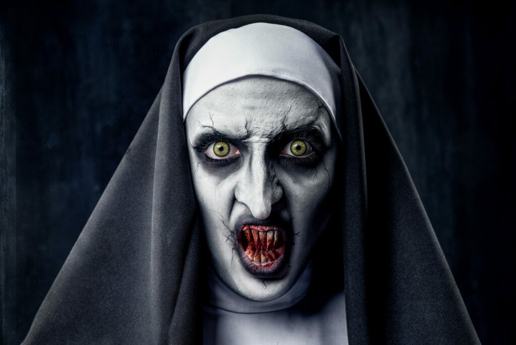 скачать взлом evil nun
